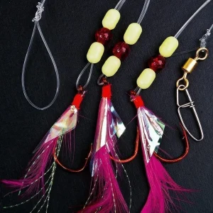 Deep sea rig with red feathers flasher and beads 3-hooks 5/0 0.70mm 150cm