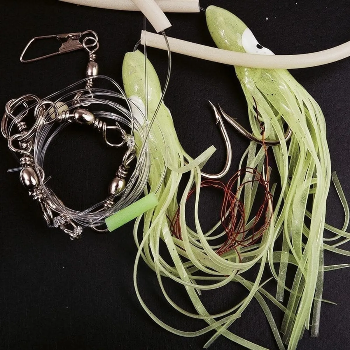 Deep sea rig 2 hooks 10/0 w lumi tube and squid - Bild 2